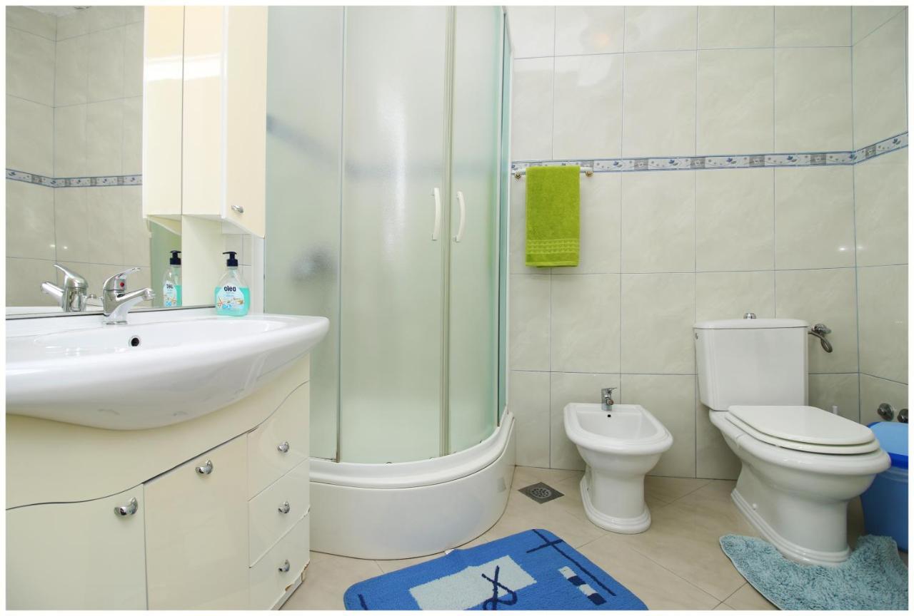 Apartments Ruza Примоштен Экстерьер фото